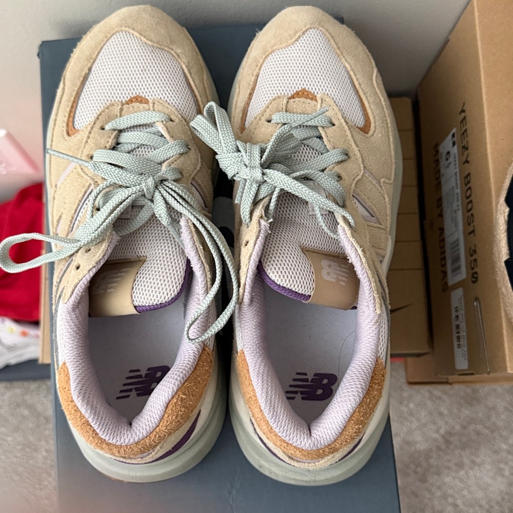New Balance Beige Tan Suede Low-Top Sneakers with Lavender Accents - Picture 4 of 5